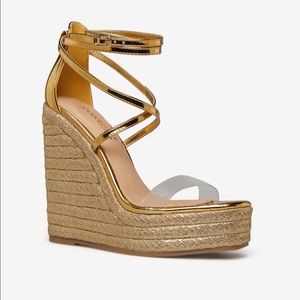 Shoe Dazzle Wedges